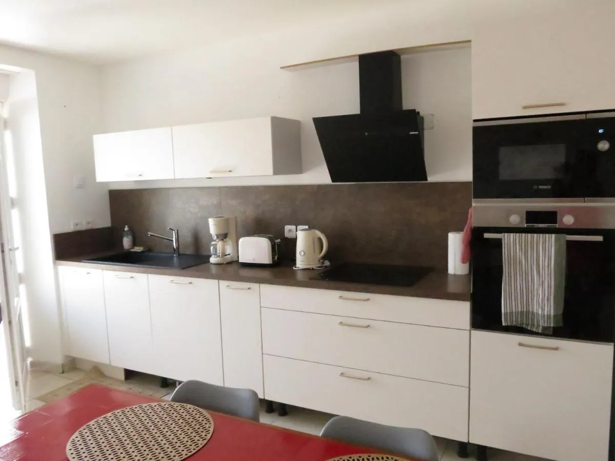 Maison Campagne Roz-Landrieux 0*,