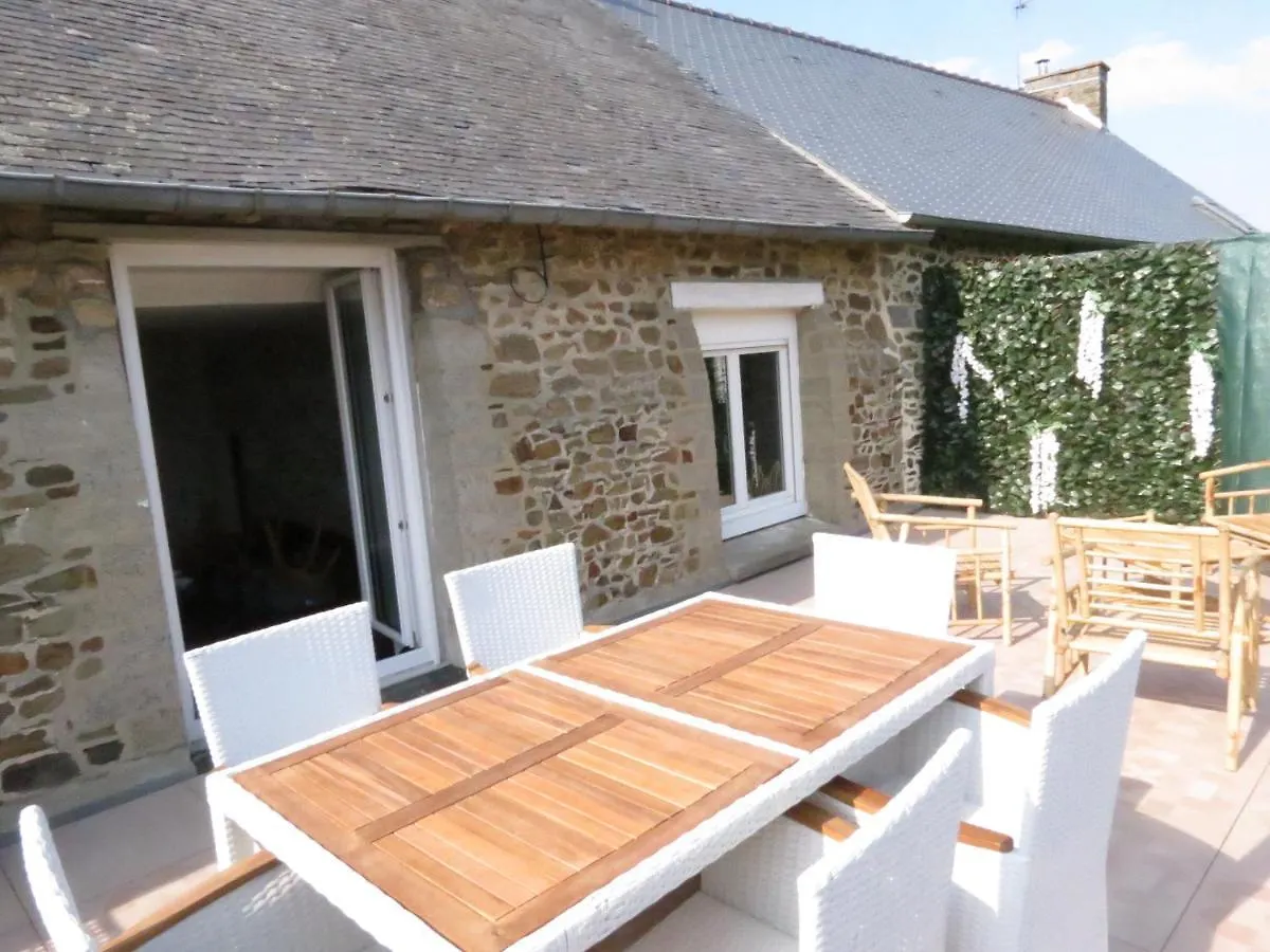 بيت للعطل Maison Campagne Roz-Landrieux